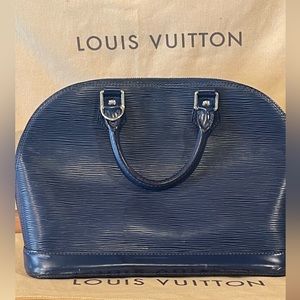 Rare Model Louis Vuitton Alma Handbag Silver Hardware Epi Navy Blue Leather